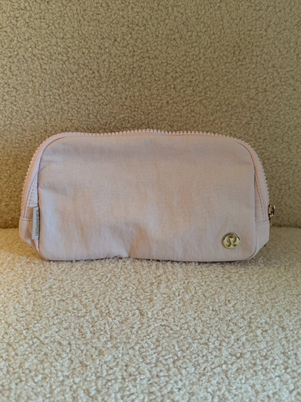 NWT! Lululemon Everywhere Belt Bag 1L Blissful Pink